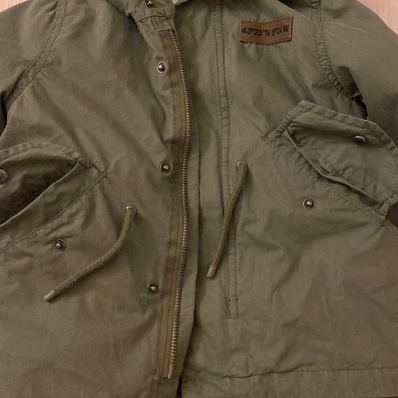 Zara - Picture 2 of 8